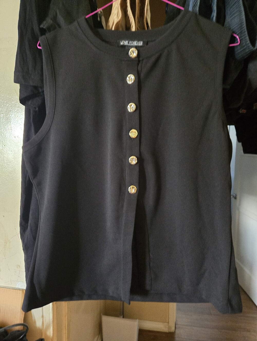 Black Sleeveless Button-Front Tank